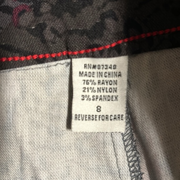 Jeggings- brand new never worn. Size 8. - Picture 5 of 5